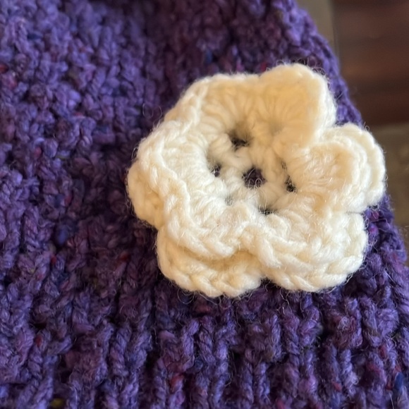 RACHIN KNITWEAR | 100% Merino Wool Purple Knit Hat - Picture 2 of 4